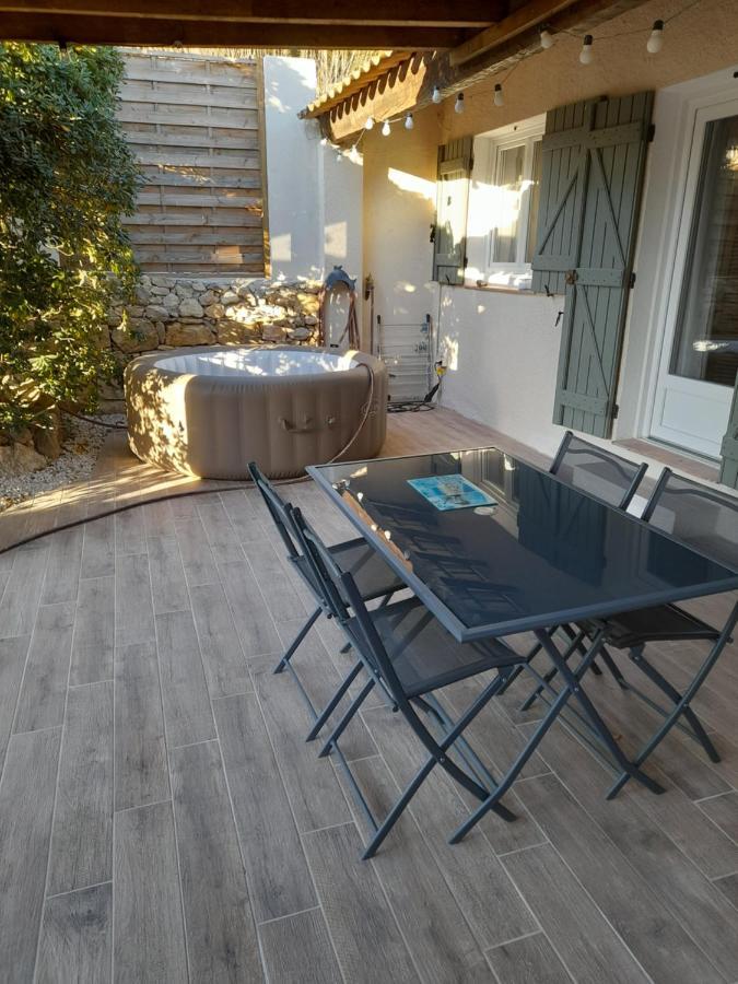 Les Arbousiers Ravissante Independante Avec Piscine & Jacuzzi Holiday home *